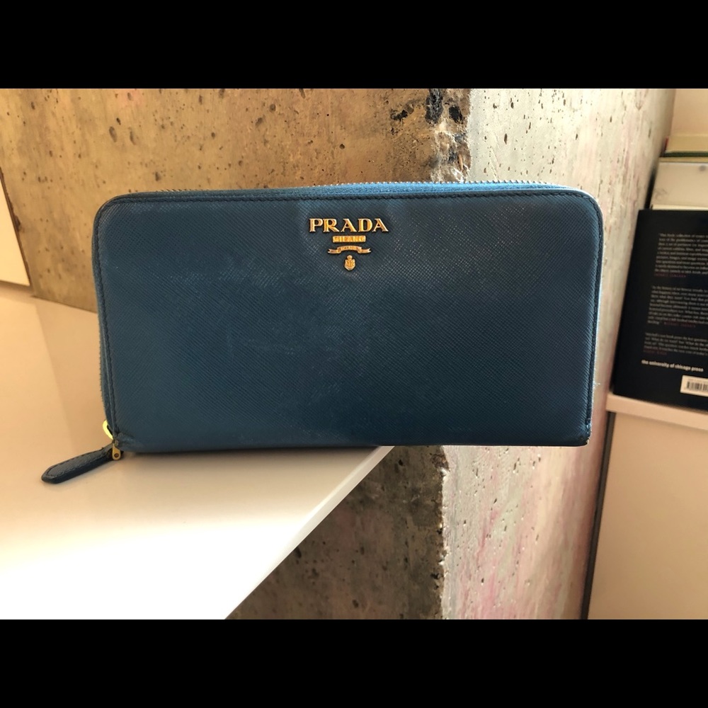 Prada wallet gently used